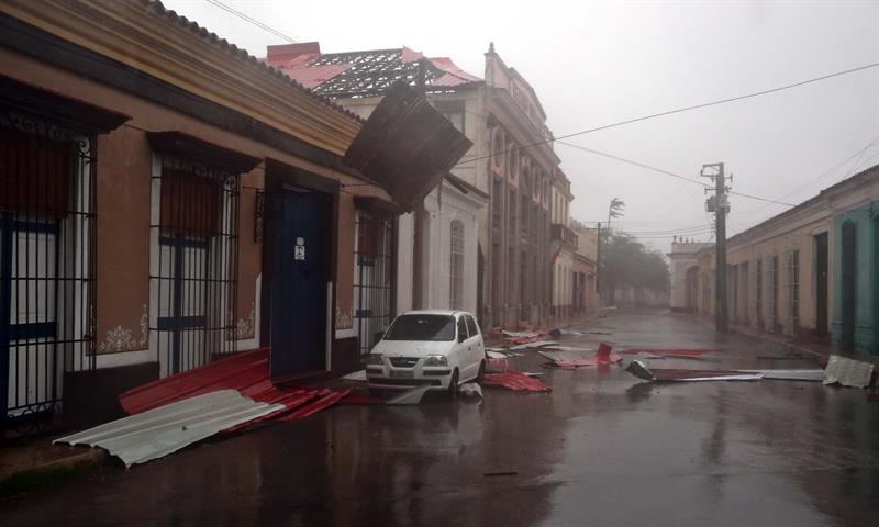 Durante más de diez horas, el archipiélago cubano de Camagüey permaneció bajo los efectos de vientos huracanados.