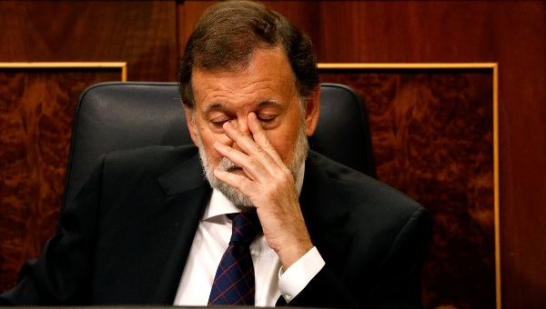 Mariano Rajoy se opone a la consulta independentista de Cataluña. "Vamos a demostrar que la democracia española sabe defenderse de los enemigos", ha dicho. 