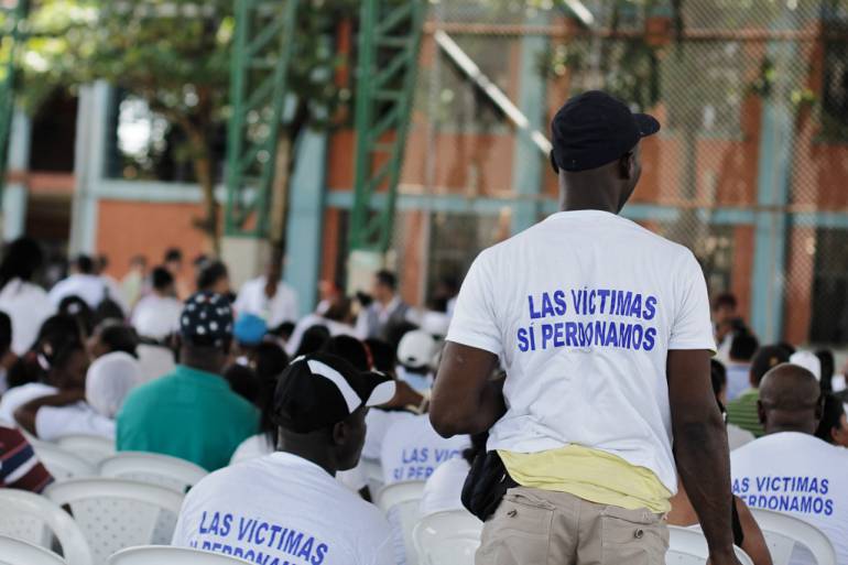 Las víctimas de las AUC mantienen su petición de justicia por los crímenes cometidos.