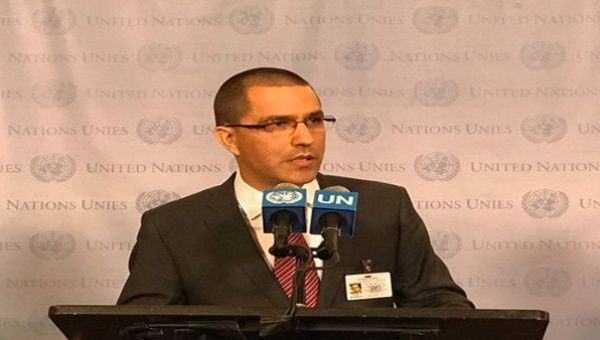 Jorge Arreaza addresses reporters at United Nations, New York, New York, Sept. 19, 2017.