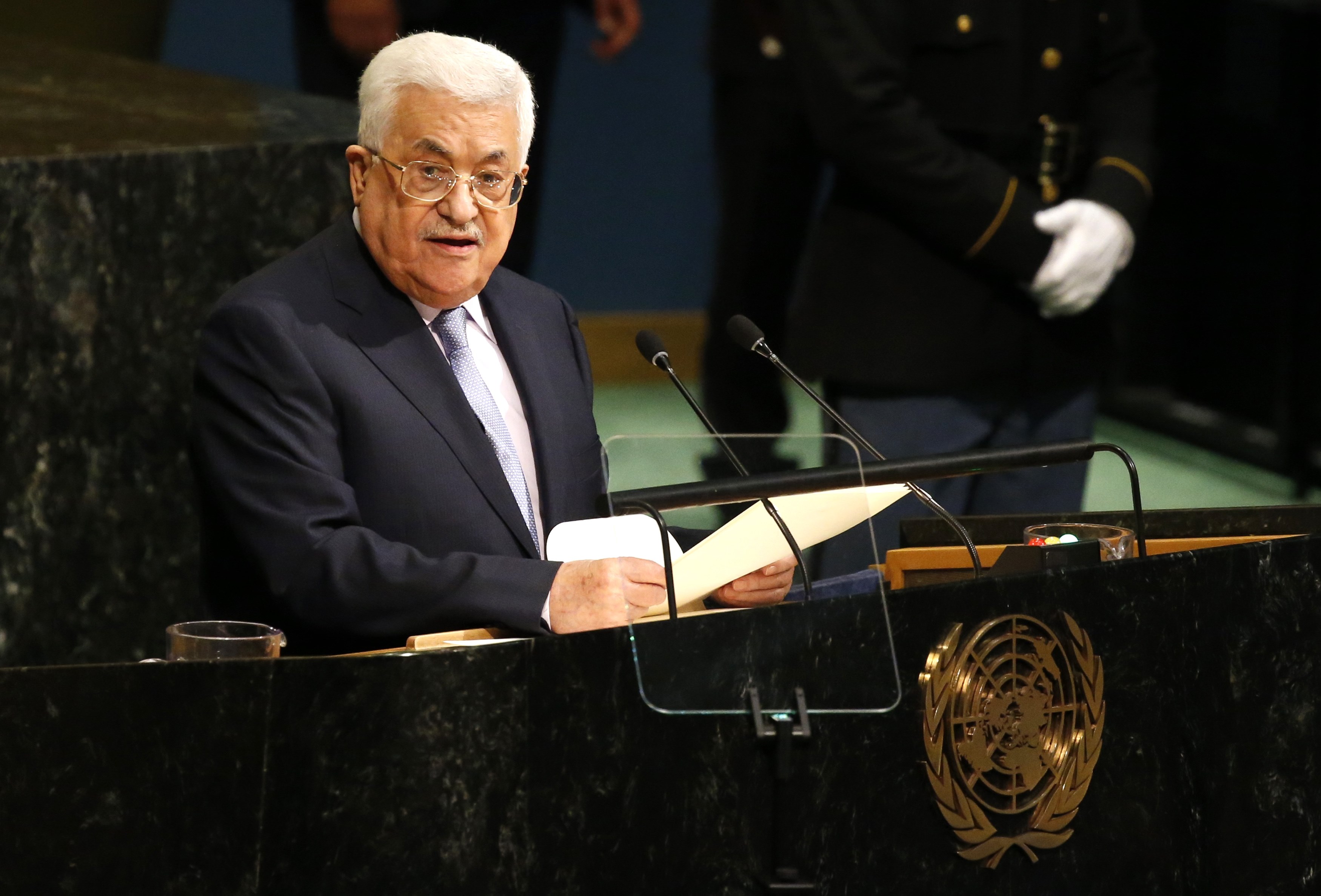 Israel sigue transgrediendo sus compromisos y entorpeciendo cualquier esfuerzo de paz, denunció el presidente de Palestina.