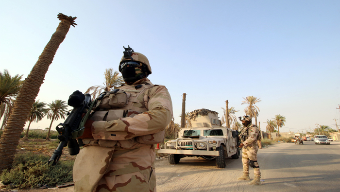 Los soldados iraquíes arrancan una nueva operación contra Daesh.