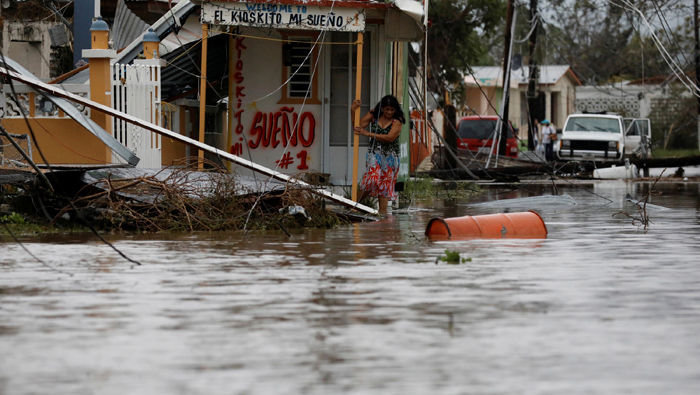 Autoridades de Puerto Rico aún determinan los graves daños que dejó el huracán.