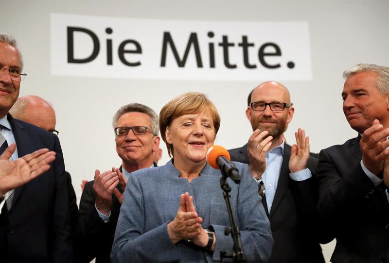 Merkel gana por cuarta vez consecutiva.