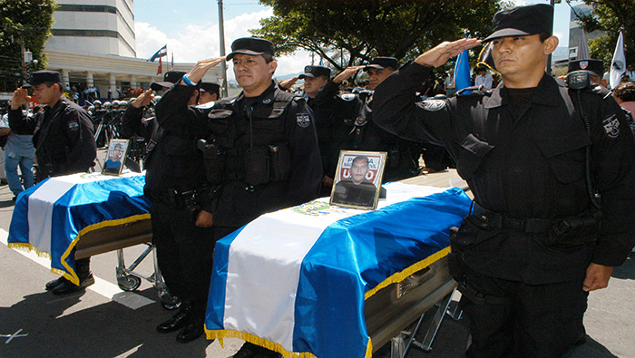 El asesinato de la sargento ocurrió en la localidad de Dulce Nombre de María este fin de semana.