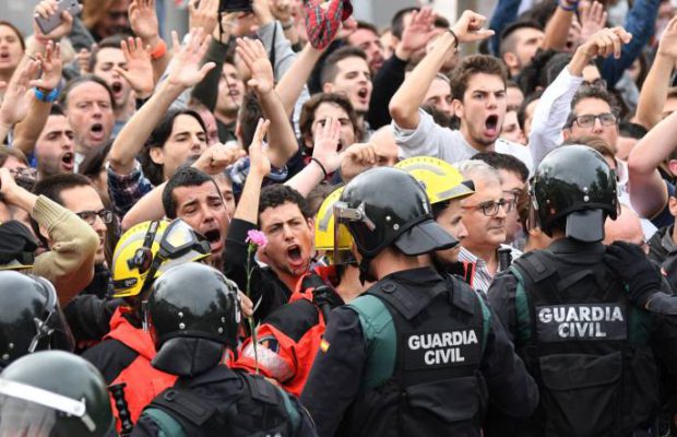En Catalunya soplan vientos de pueblo