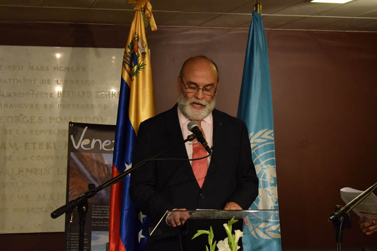 Molina: Venezuela busca contribuir al fortalecimiento de los principios constitutivos de la Unesco.