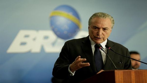 Ha ejecutado una agenda neoliberal que ha desmantelado casi completamente a Brasil.