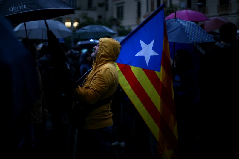 Rajoy alega restablecer el orden en Cataluña, con la activación del 155.