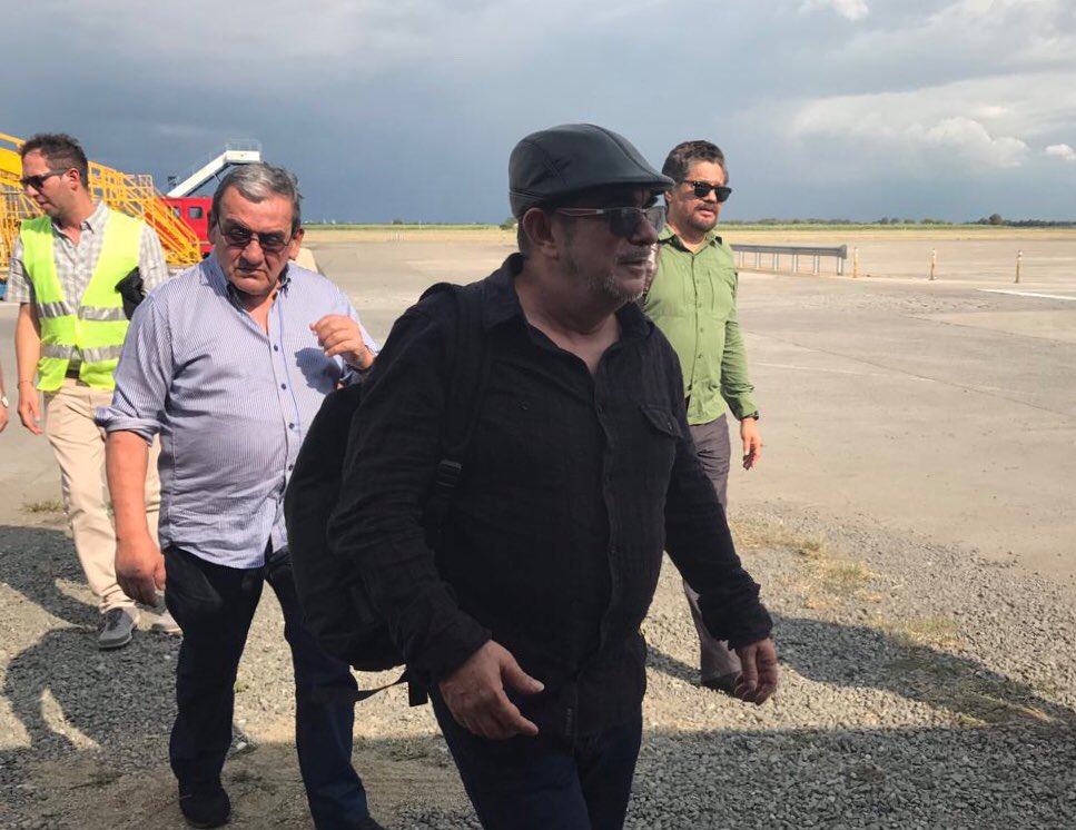 Los representantes de la FARC arribaron a Ecuador este sábado.