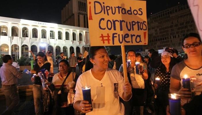 Guatemala: ¿Por qué debemos ser complacientes con los corruptos de izquierda?