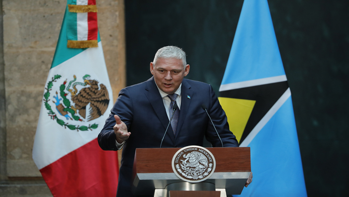 El primer ministro de Santa Lucía, Allen Chastanet, en rueda de prensa durante su visita oficial a México.