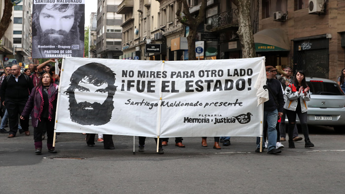 Los familiares del joven activista consideran que el Gobierno argentino no ha hecho una investigación eficaz sobre la muerte de Maldonado.