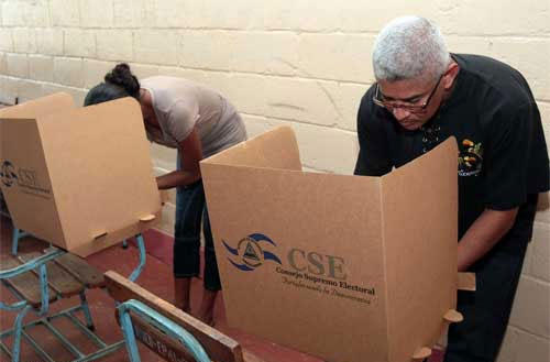 El Frente Sandinista de Liberación Nacional (FSLN), liderado por Daniel Ortega, apuesta a ganar más de 70 % de las alcaldías.