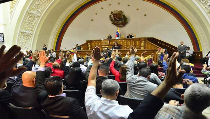 La aprobación de la ley se realizó en el pleno de la Asamblea Nacional Constituyente.
