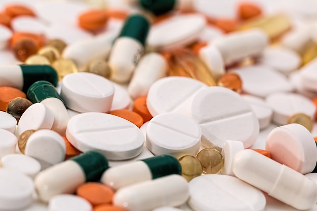 El uso indebido de los antibióticos provoca que sea difícil tratar enfermedades comunes.