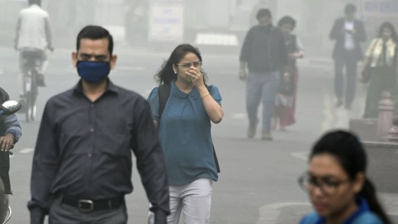 Chief Minister Arvind Kejriwal, the head of the New Delhi government, called the city a “gas chamber.”