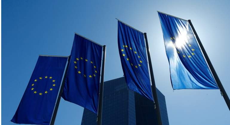 La comisión de Libertades Civiles, Justicia e Interior de la Eurocámara (LIBE) preparará un informe que permita pedir formalmente al Consejo Europeo activar el artículo 7.
