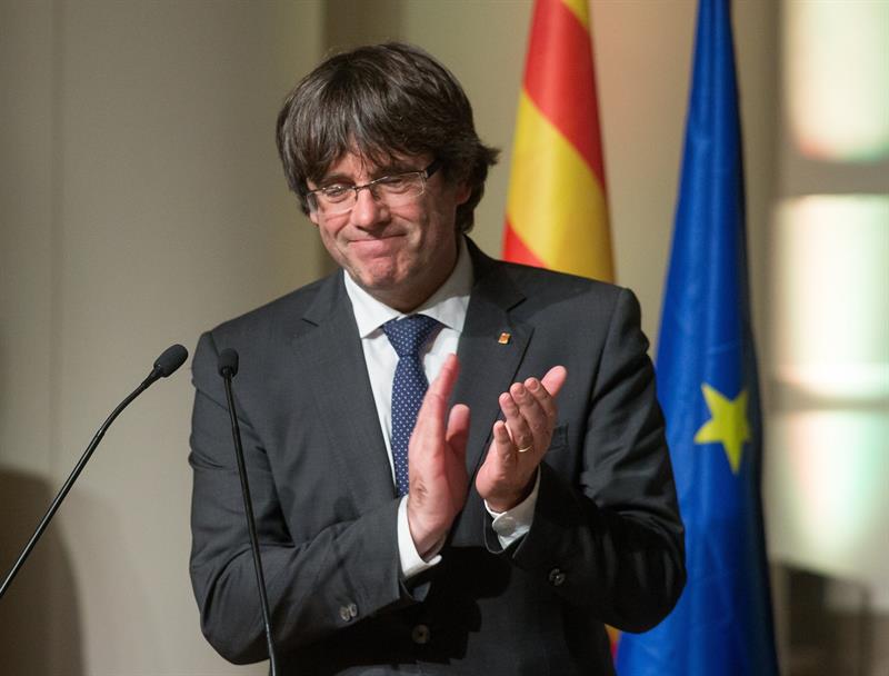 Puigdemont será candidato por el Partido Demócrata Europeo Catalán en los comicios del próximo 21 de diciembre.