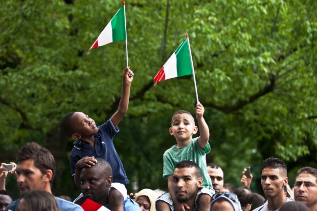 Miles de refugiados podrían acceder a la ciudadanía italiana