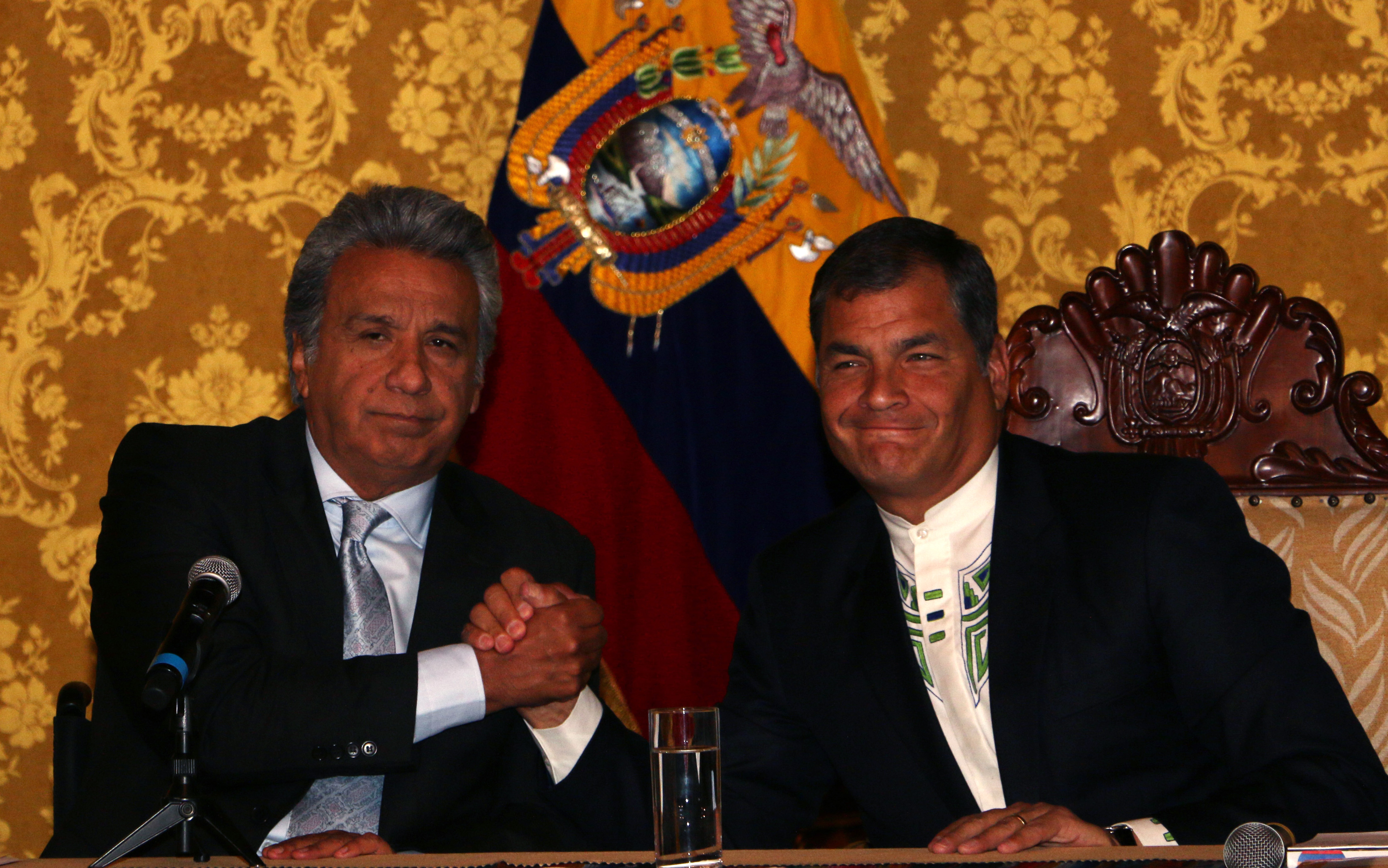 Moreno cuenta con el respaldo la derecha ecuatoriana y con un pequeño sector de la izquierda.