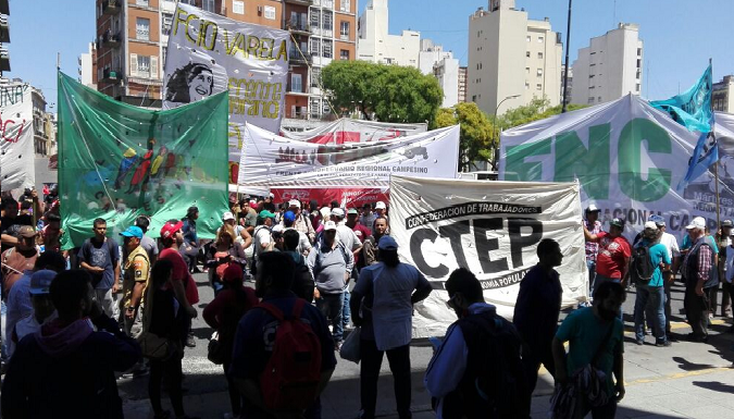 Members of  Milagro Sala Front, the Confederation of Workers of the Popular Economy and the National Campesino Front protesting in Buenos Aires, Nov 22, 2017.
