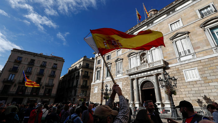 El Parlamento catalán votó por una DUI contestada inmediatamente desde Madrid con la intervención de la región.