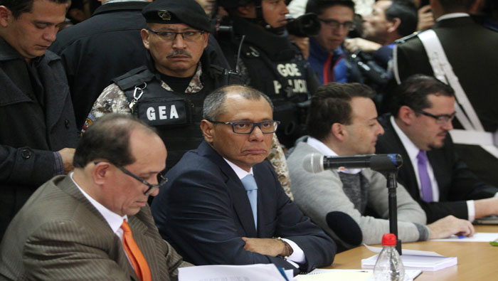 El vicepresidente permanece en prisión preventiva desde el 2 de octubre en una cárcel de Quito.
