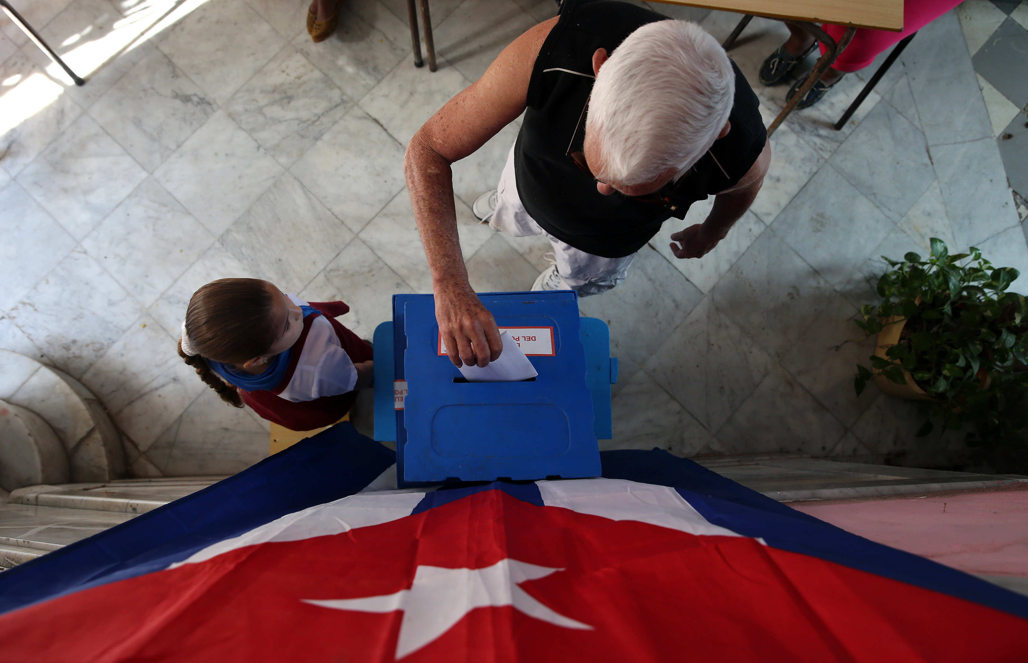 Más de ocho millones de cubanos fueron convocados al voto.