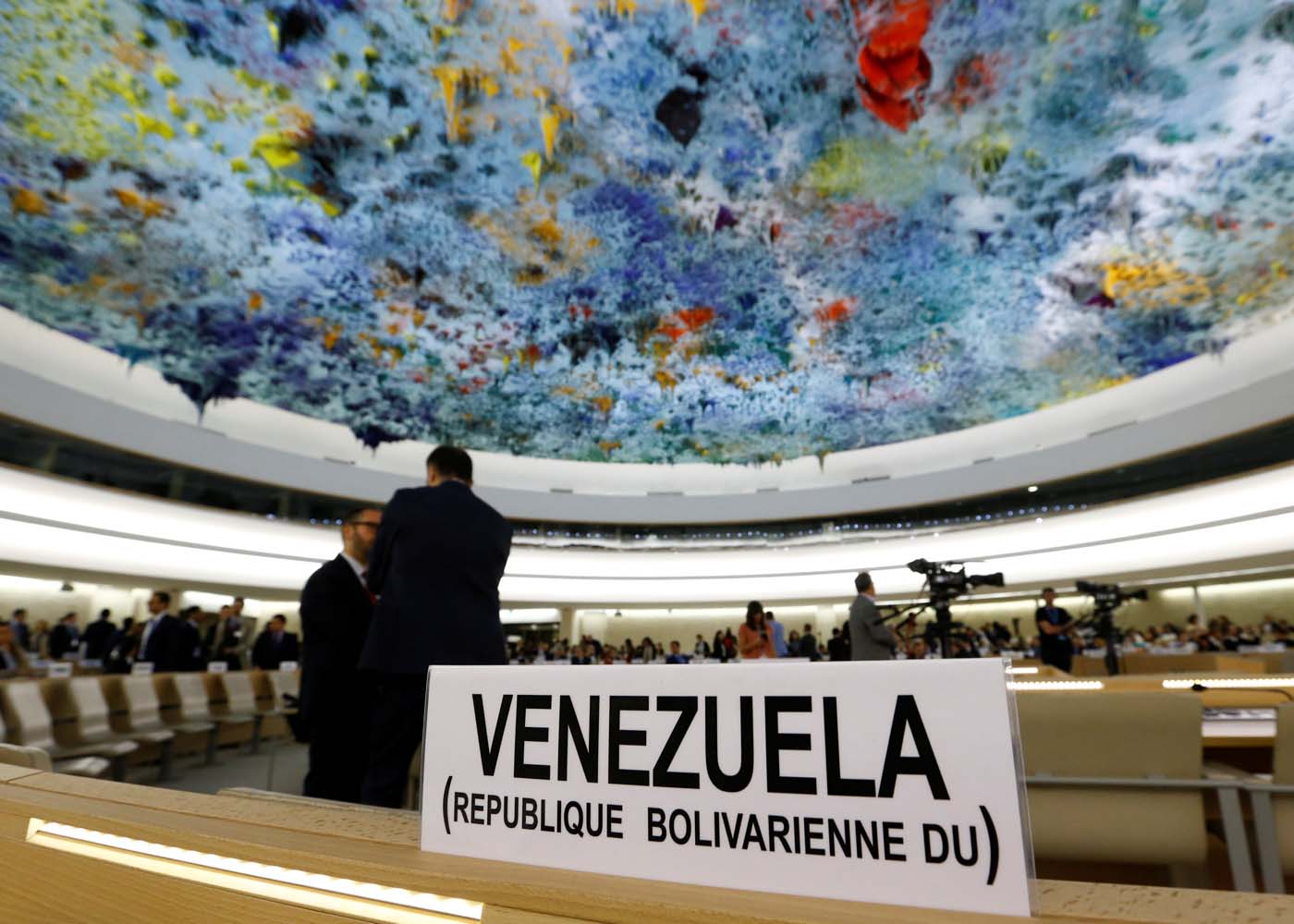 El canciller venezolano condenó el uso de discursos políticos con contenido racista y xenófóbica.