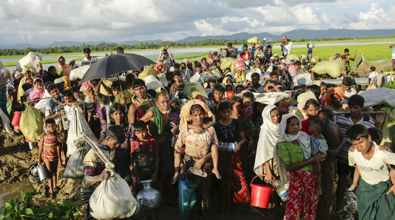 El Alto Comisionado de la ONU condenó los ataques contra los rohingyas y los calificó de 