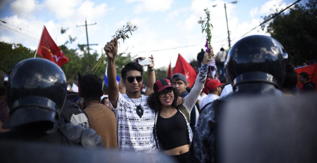 El pueblo hondureño se mantiene en movilización para denunciar el fraude electoral