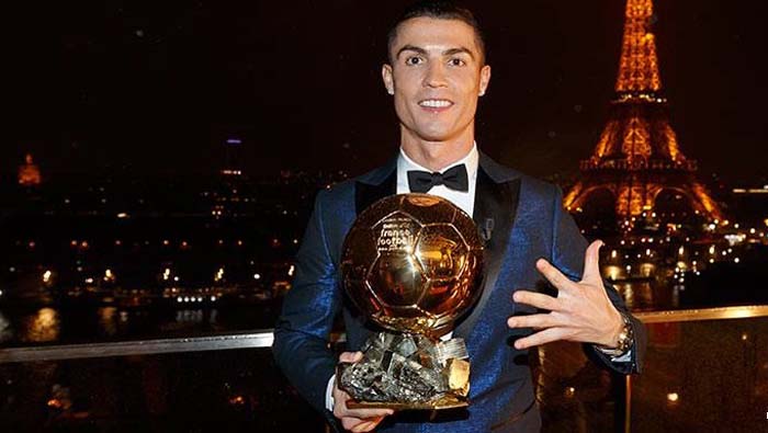 “Por supuesto que estoy contento, es un momento importante en mi carrera”, dijo Ronaldo.