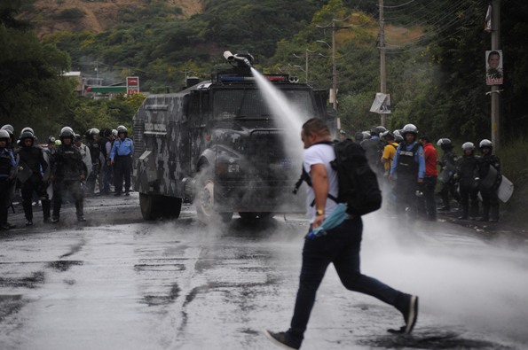 Crisis electoral en Honduras: los medios de comunicación