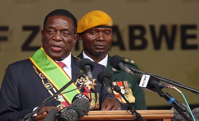 Emmerson Mnangagwa speaks after being sworn in as Zimbabwe's president in Harare, Zimbabwe, Nov. 24, 2017.