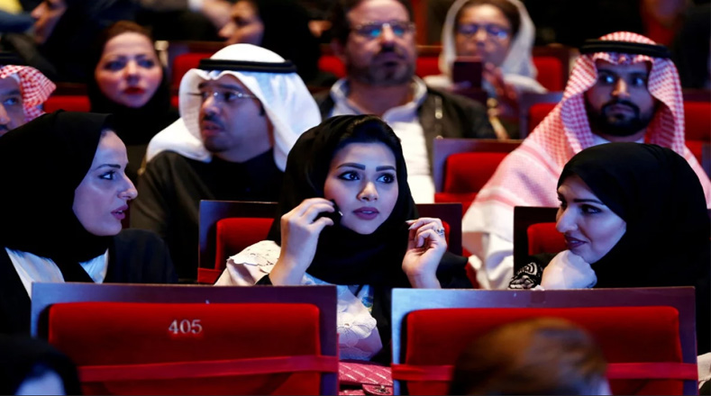 Arabia Saudita estima que para el 2030 la industria cinematográfica beneficie la economía del país.