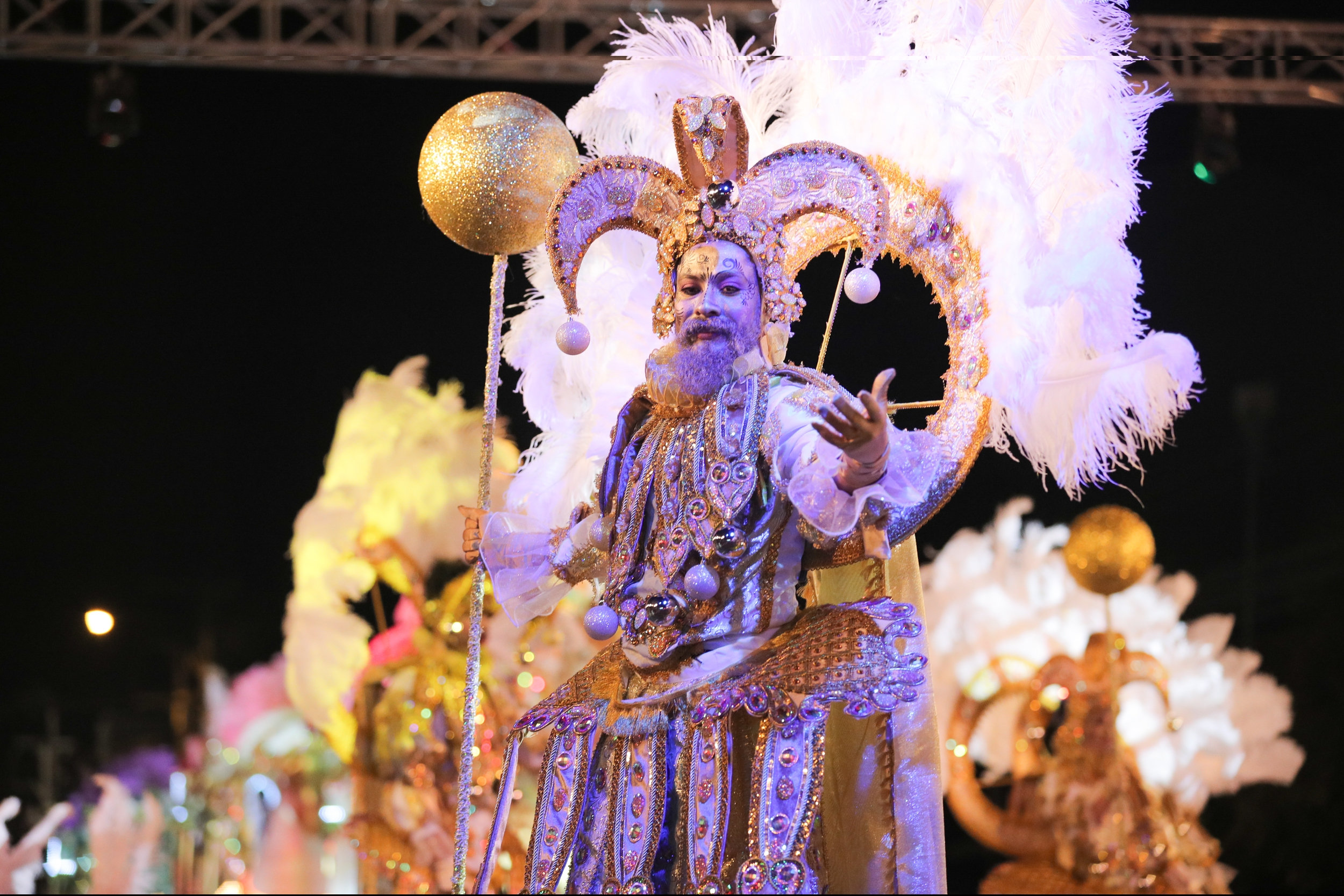 Costa Rica celebra Festival de la Luz como tradición navideña