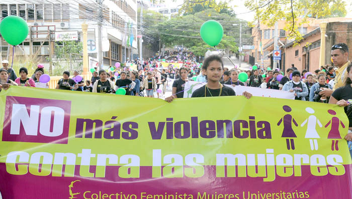 Cada 13 horas asesinan a una mujer en Honduras, con un promedio de 11 muertes diarias.