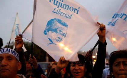 Peruanos celebran la medida a favor de Alberto Fujimori