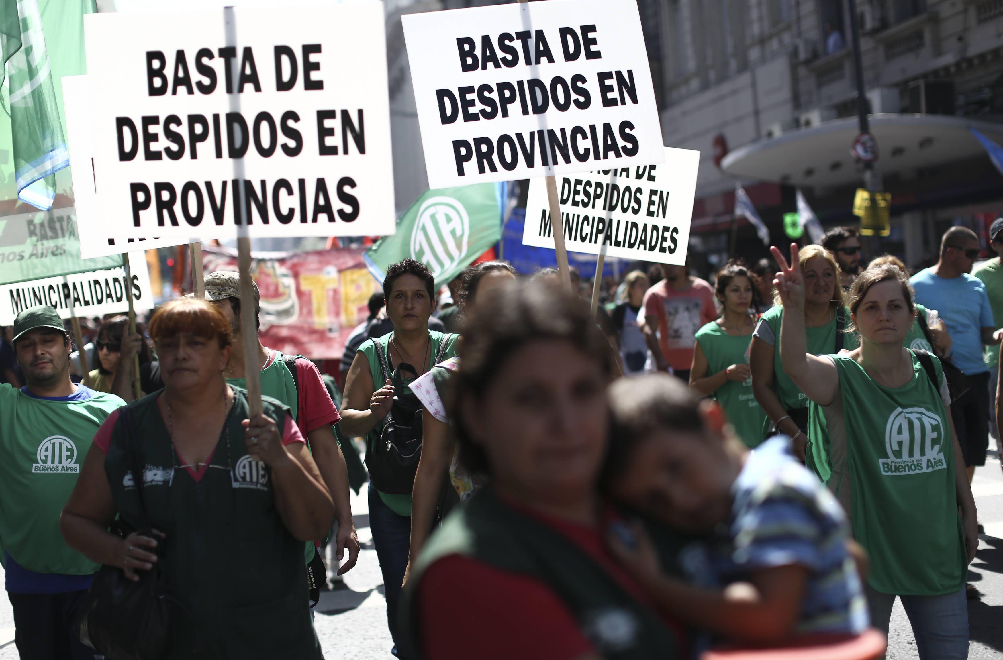 Los últimos días de diciembre, miles de argentinos protestaron en contra de la reforma previsional, pese a que fueron duramente reprimidos por efectivos de seguridad. 