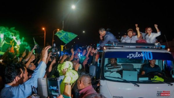 Former President Rafael Correa with supported after returning to Ecuador to lead the campaign against the referendum last night. 