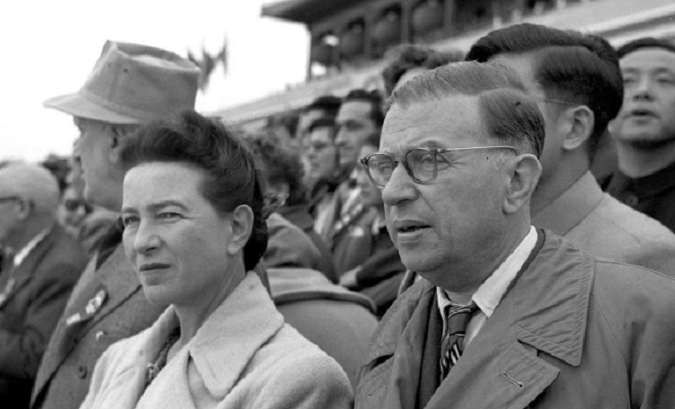 French philosophers, Simone de Beauvoir and Jean-Paul Sartre are seen together.