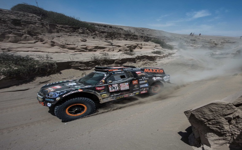 Competitors in the categories of buggies, motorcycles, cars and trucks must arrive on Sunday, Jan. 14 at the Tupiza desert to enter Argentina.