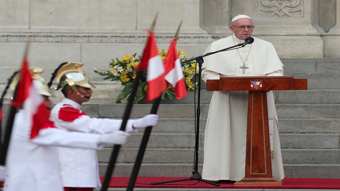 El presidente PPK recibió al papa en el Palacio de Gobierno.
