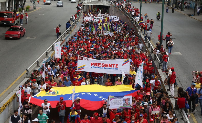 El día de la Dignidad Nacional o 4F es celebrado por el pueblo venezolano cada año en conmemoración del levantamiento del pueblo y las fuerzas militares contra el entonces presidente Carlos Andrés Pérez por sus políticas neoliberales.
