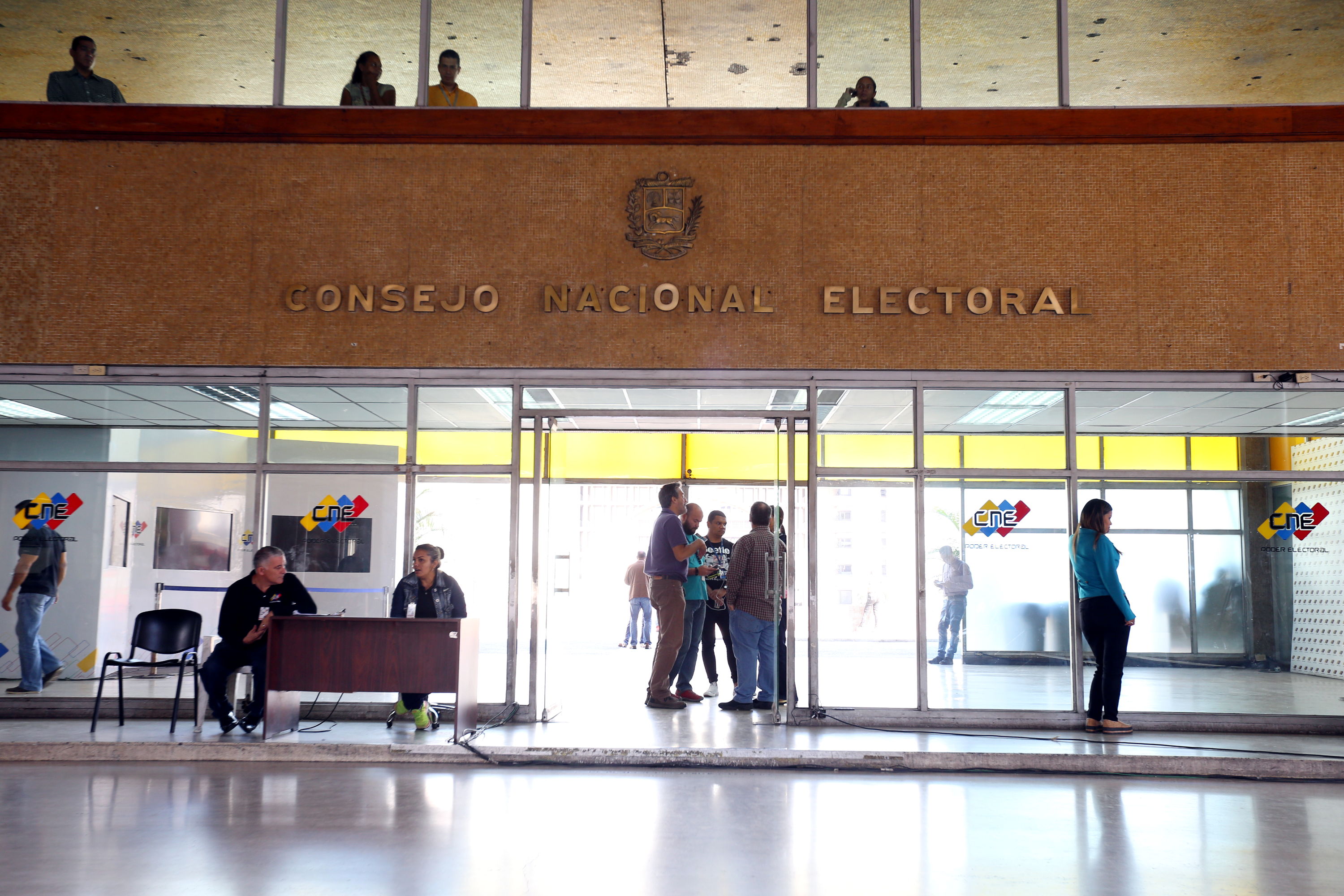 Los venezolanos en el extranjero podrán  actualizar sus datos en las sedes diplomáticas del país donde residan.