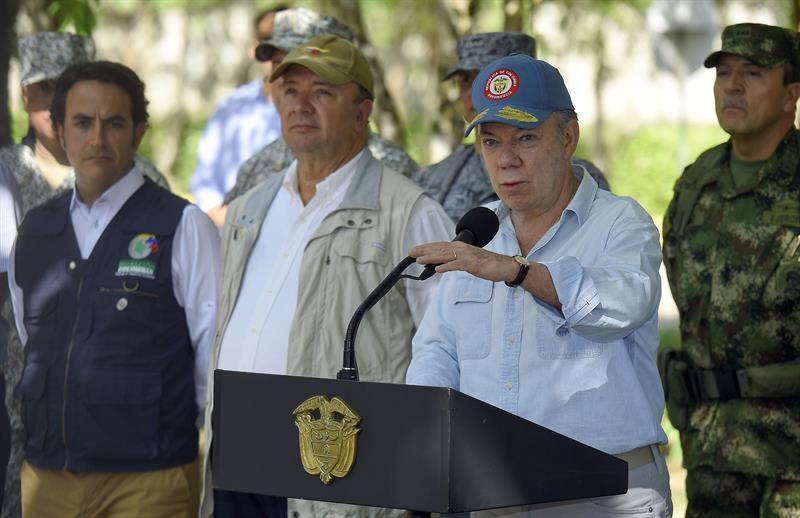 El Gobierno colombiano se niega a reanudar el quinto ciclo de negociaciones con el que se busca un alto al fuego.