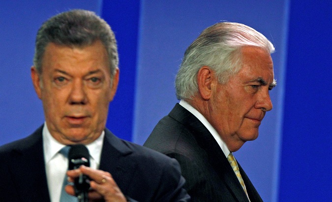 Colombia's President Juan Manuel Santos and U.S. Secretary of State Rex Tillerson are seen during a joint news conference in Bogota, Colombia February 6, 2018.