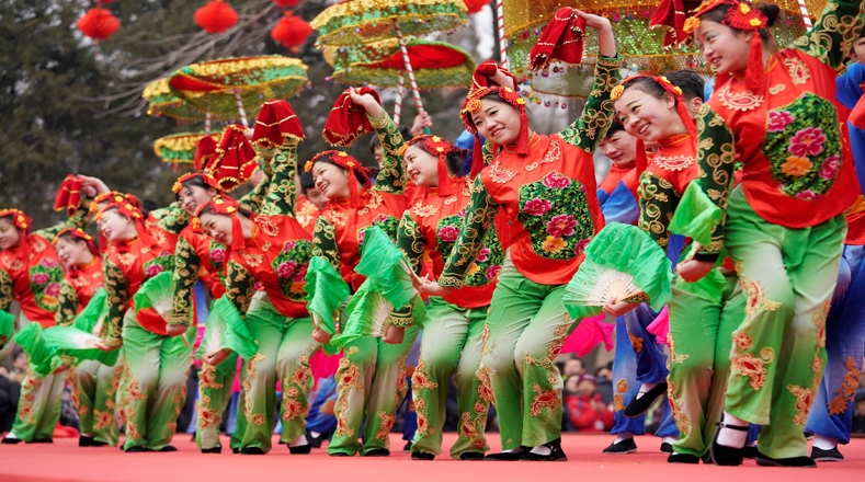 El Festival también es conocido como Yuanxiao o Yuan Xiao Jie. Se conmemora cada 11 de febrero; pero la exhibición se realiza desde el 20 de enero al 19 de febrero de cada año para el Festival de Primavera o Año Nuevo Lunar chino.