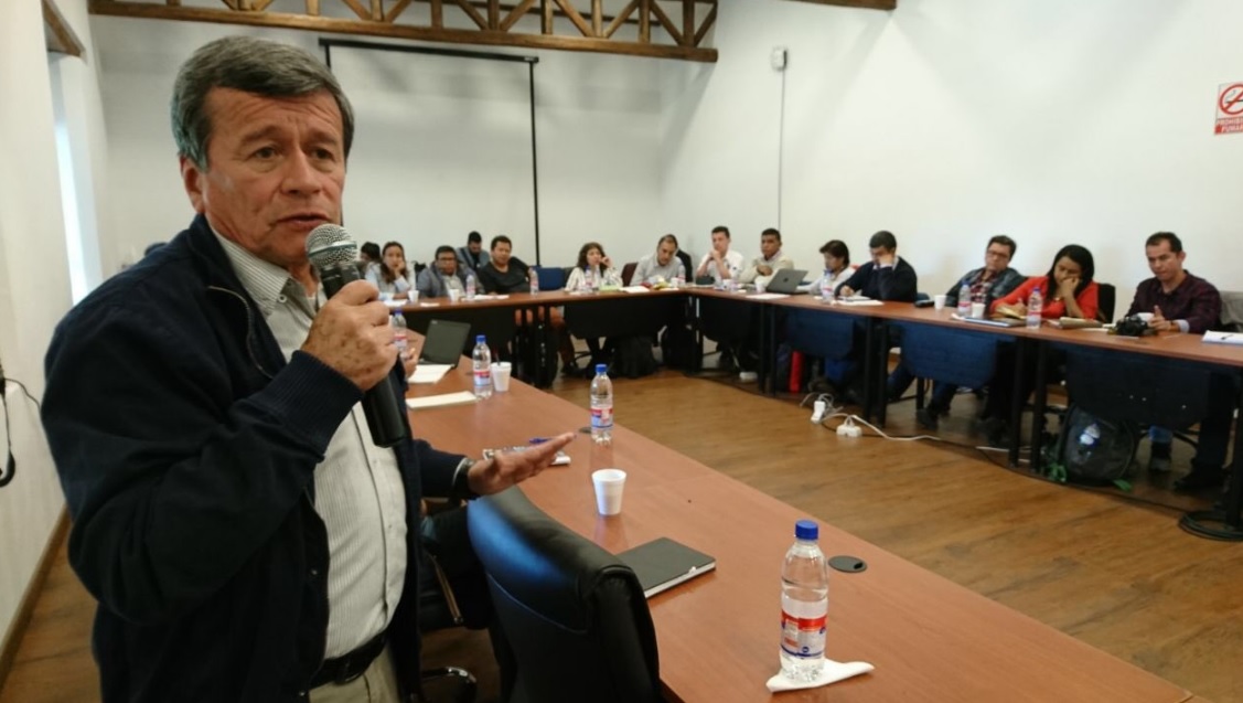 El delegado denunció que en Colombia son estigmatizados todas las organizaciones sociales y políticas alternativas a las tradicionales.